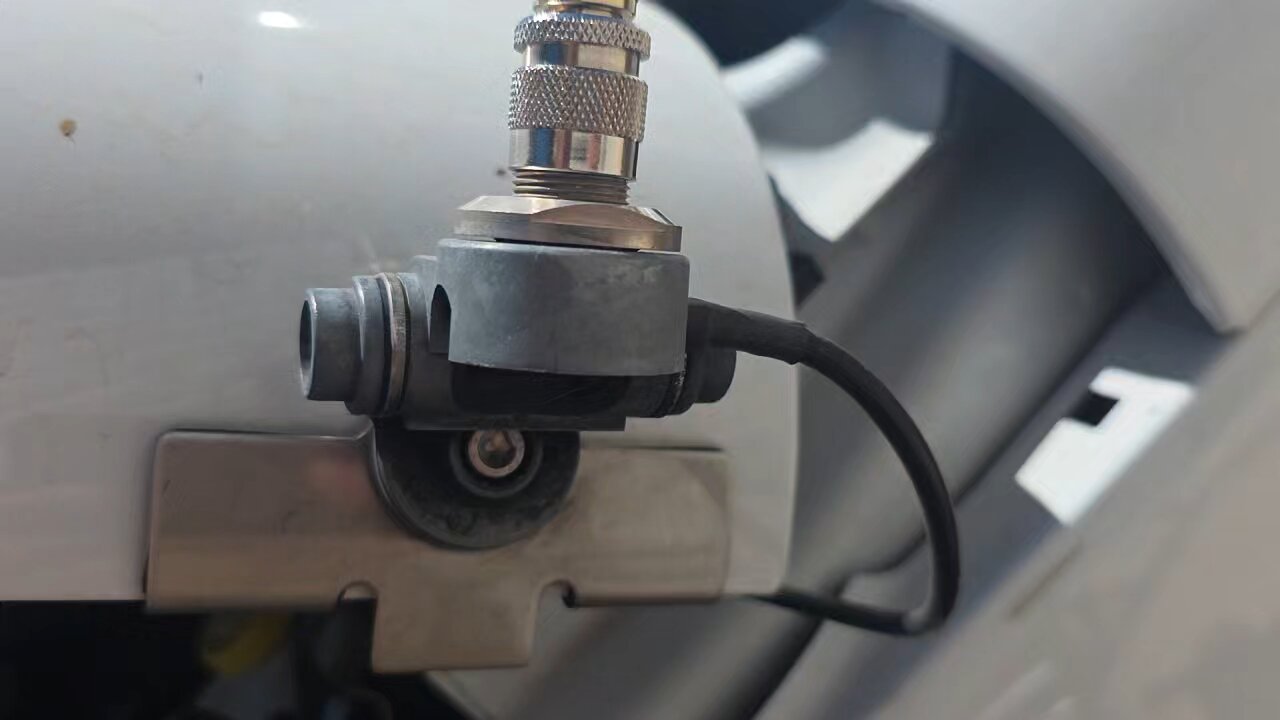 My basic setup for using a handheld radio in a vehicle