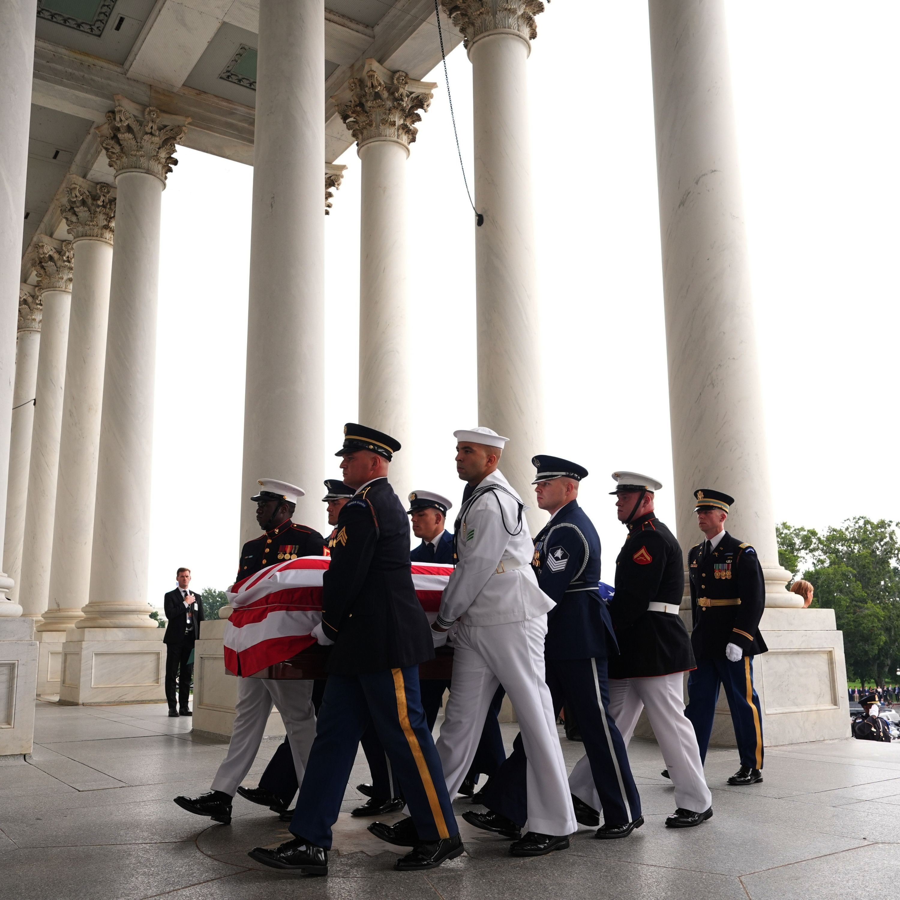 Trump's Lonely War