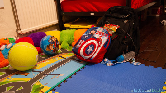 Last week I slept over at @ratboyArby before Pick n' Mix! I had a great time in his adorable little's room.