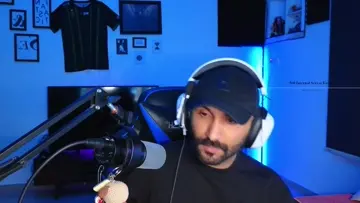 ستبقى فقير الى الابد 😂