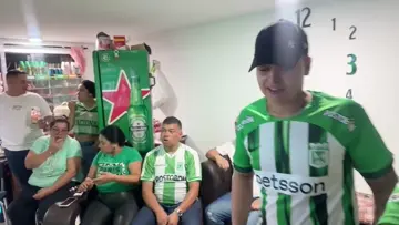 SE DIO CUENTA QUE ESTABAMOS EN STREAM Y SACÓ PECHO