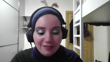 korkan bir melike