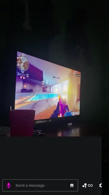 I clutch 3v1 on this clip