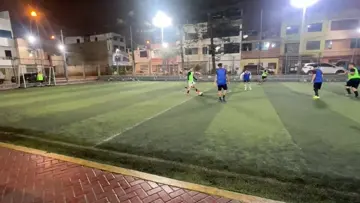 DE 9