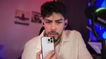 Se escucha bajito