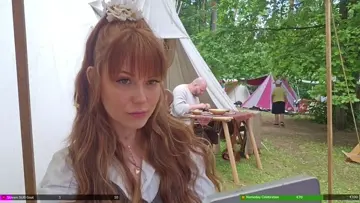 bit first lemme take a selfie