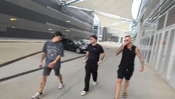 Čo sa tak kukáš ?