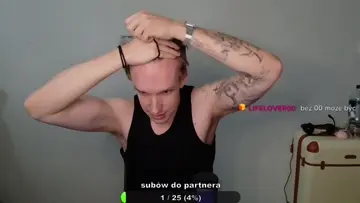 ignac zapisuje nick widza na czole