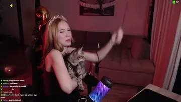 Bibi hayallerine kavuşup uçuyor