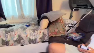 cameraman dont eat 😭