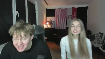 reka na fiutku WW zamknijcie oczy i sluchajcie