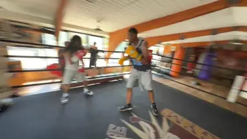 Julian Newman K/Os camera man😂