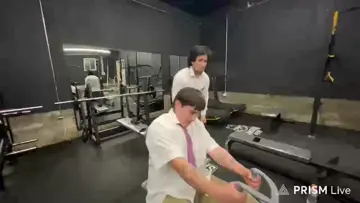 tu compi el raro