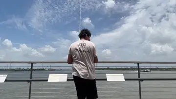 gettimg a fish on live