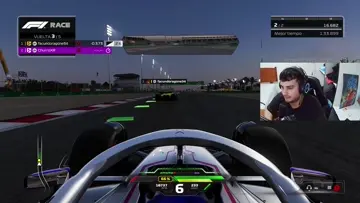 facu se pico en la f1