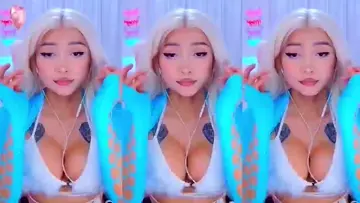 Megakisses1