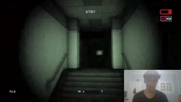 ki tal3b outlast nos lil