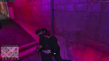 سرقة سيارة شرطة