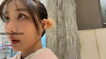 Kimono crazy girl