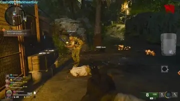 First Ray Gun Pull out of Mystery Box BO6!