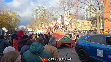 SANTA claus parade Toronto canada 2024