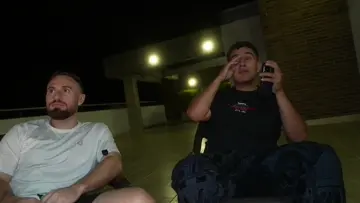 Las manos por todos
