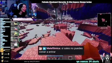 es mujer rubiu