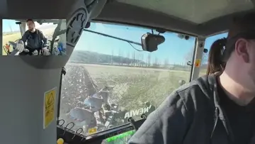 Prasklý středový čep