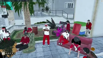 يبغى من منزوره ههههههههههه