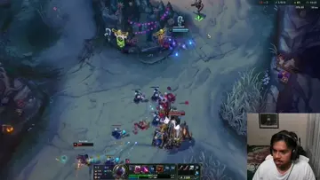 Grown man pushing 40 fapping to league