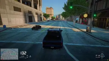 اتقلب بلعربيه هو وناشي🤣