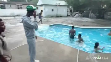 une dance vrmt