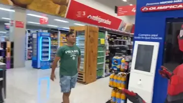 ME CONVERTÍ EN SPIDERMAN POR UN D | Clip