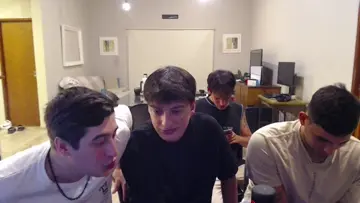 SE ESCUCHÓ ALGO