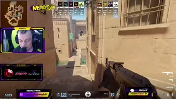 PEEK SASZKA