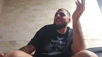 גב לקיר