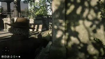 Autumn has a surprise for Lyle