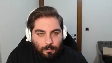OCAKTA PİŞEN ET GİBİ KIZARIYOR DSWADAWDWADWA