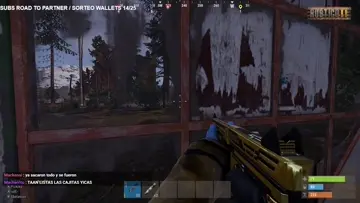 roba 2 cajas del heli y corre