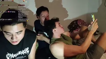 haciendo tiktoks con cacorros