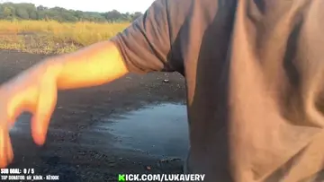 HLEDÁME BEZDOMOVCE V LESE random | Clip
