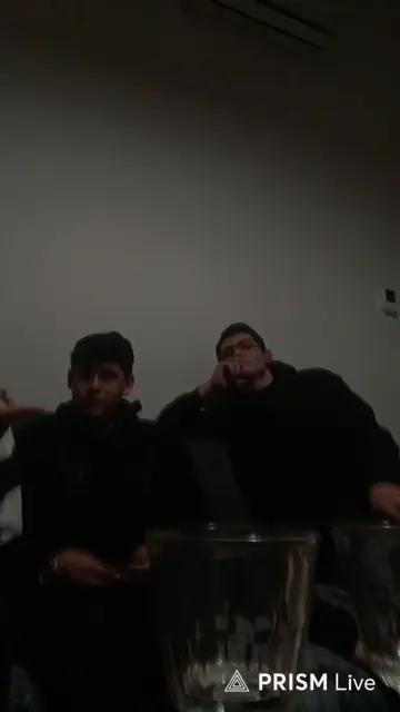 Yo nunca, nunca e chupado cu+o (eso es normal)
