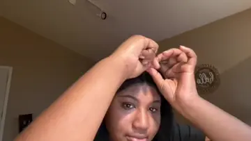 accidently ripping my wig💔