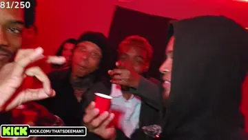 dee was not tryna take that shot😂😂