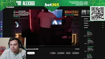 Alex reaccionando a un moztasero