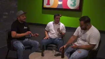 PENDEJO DICE QUE LE GUSTA LA VERGA