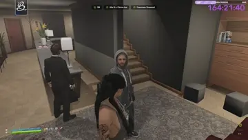 Gangster ellie