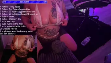muscle mommy