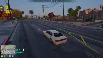 Policia trying to catch Juan Luis Castillo!
