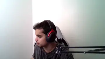 ليه الكذب